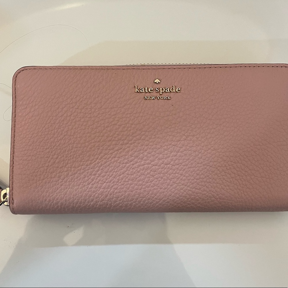 New Kate Spade Wallet in Blush Pink